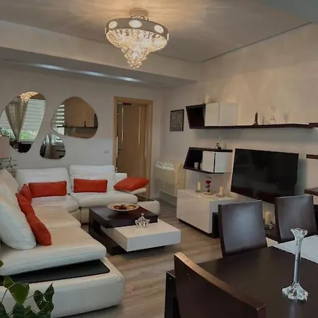 Sunshine Apartament Tirana