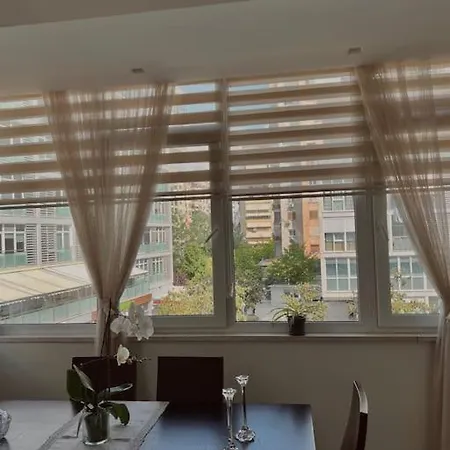 Sunshine Apartment *